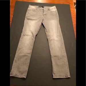 Denim Co. Men’s Gray Denim Stretch Jeans